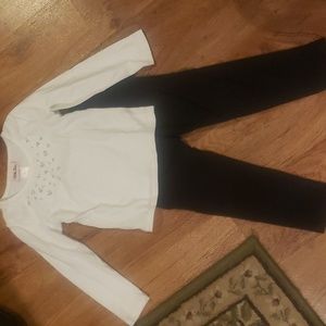 Little Lass white shirt and black Leggings size 4T